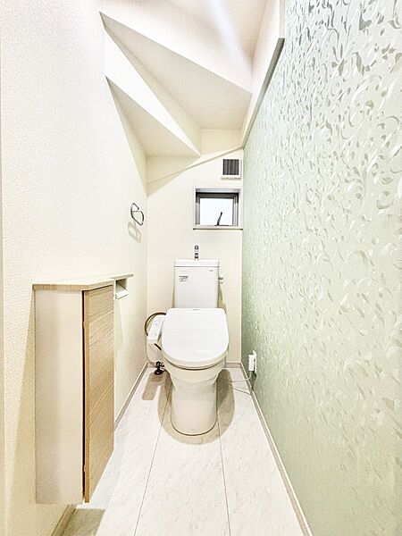 トイレは1階と2階それぞれに配置されていてとても便利です。