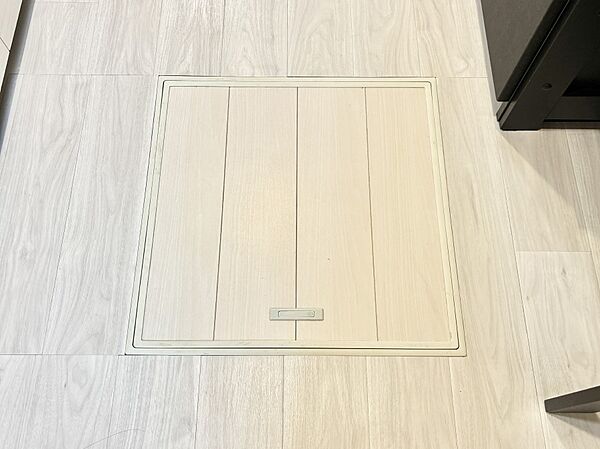 床下収納付き！日用品・非常用品の収納にも大活躍。