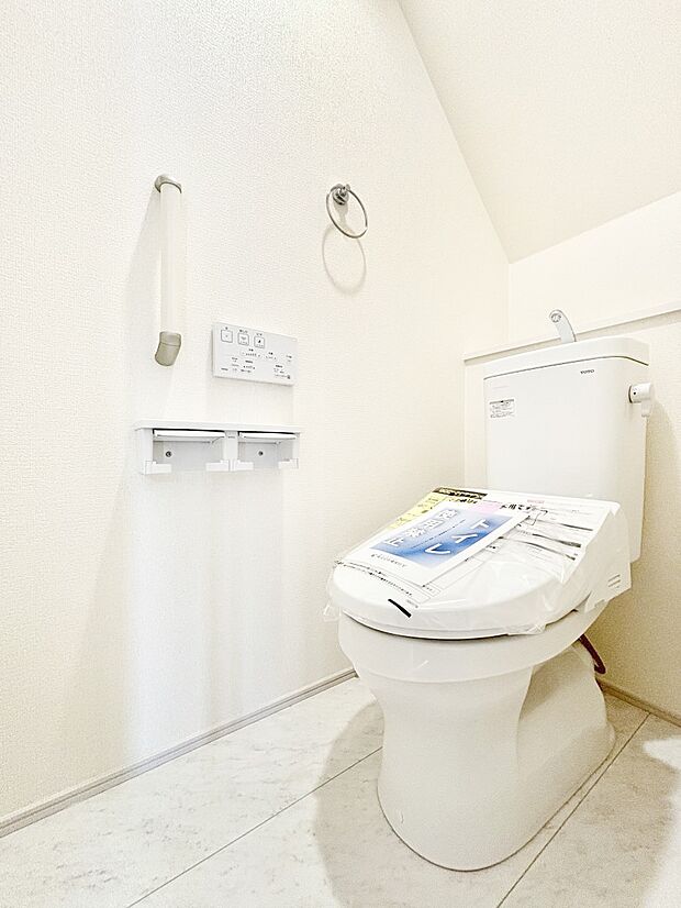 トイレは安心の2箇所！朝のバタバタも一安心です。 