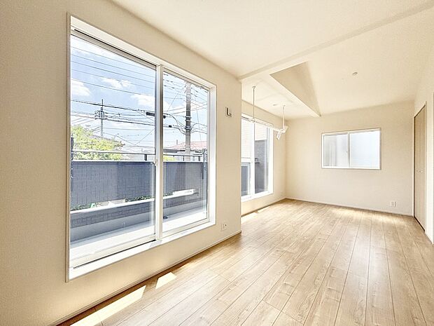 将来は2部屋にすることもできますね。お年頃になったら夢の個室にチェンジ！