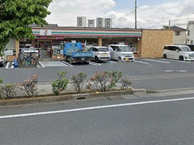 コンビニ 550m セブン-イレブン 越谷恩間中道店