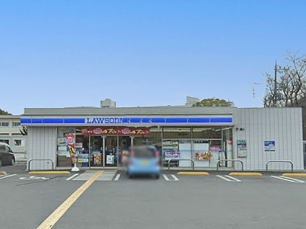 コンビニ 700m ローソン ふじみ野高校前店