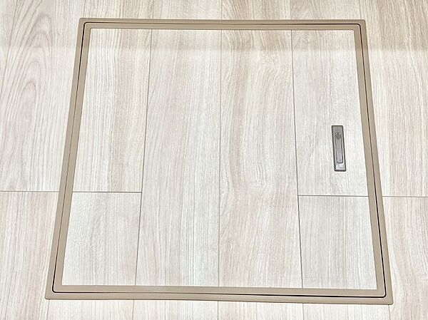 床下収納付き！日用品・非常用品の収納にも大活躍。