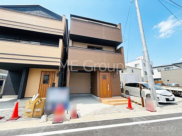溢れる陽光でご家族の笑顔も輝く