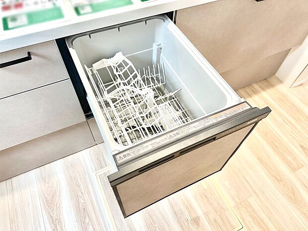 面倒なお片づけは食洗機にお任せ!家事の負担が減って、時間にも気持ちにもゆとりができます。