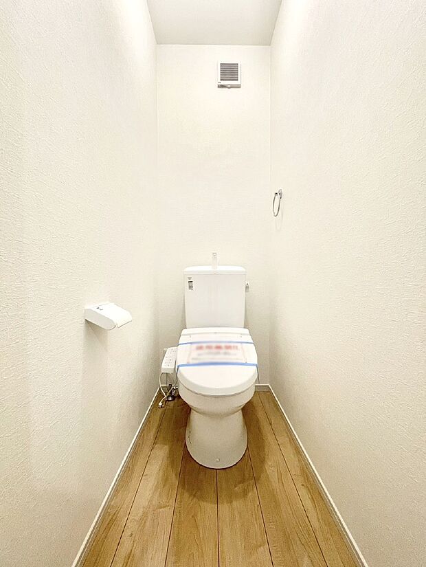 トイレは1階と2階それぞれに配置されていてとても便利です。 