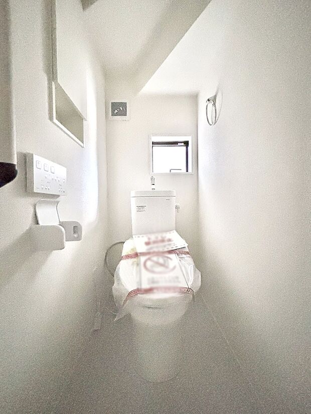 トイレは1階と2階それぞれに配置されていてとても便利です。