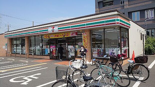 コンビニ 720m セブン-イレブン 伊奈栄店
