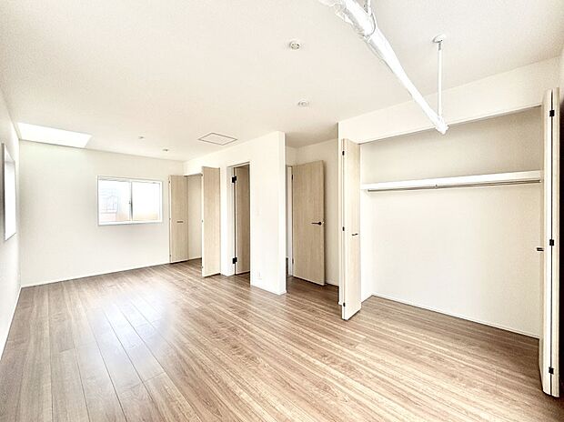 将来は2部屋にすることもできますね。お年頃になったら夢の個室にチェンジ！