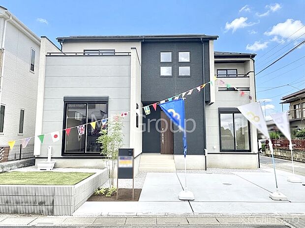 たっぷりの陽光と心地よい風が舞い込む住まい