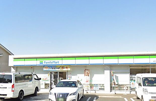 コンビニ 100m ファミリーマート練馬大泉町一丁目店