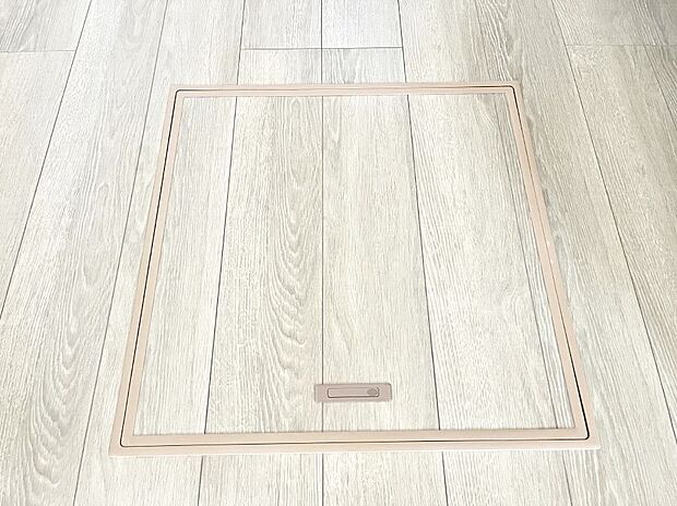 床下収納付き!日用品・非常用品の収納にも大活躍。
