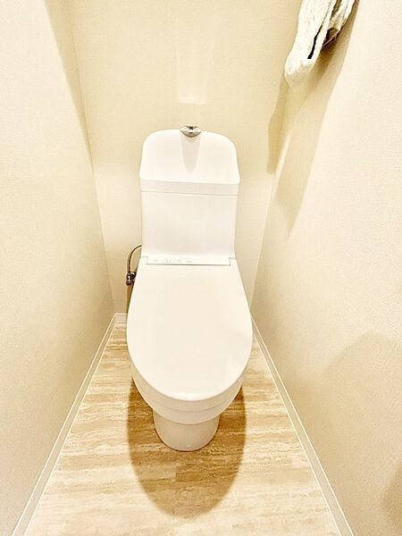 トイレは温水洗浄機能付き