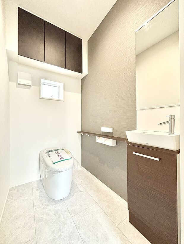 トイレは1階と2階それぞれに配置されていてとても便利です。