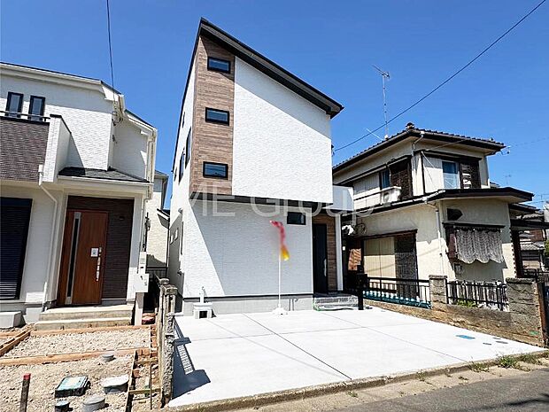 溢れる陽光でご家族の笑顔も輝く