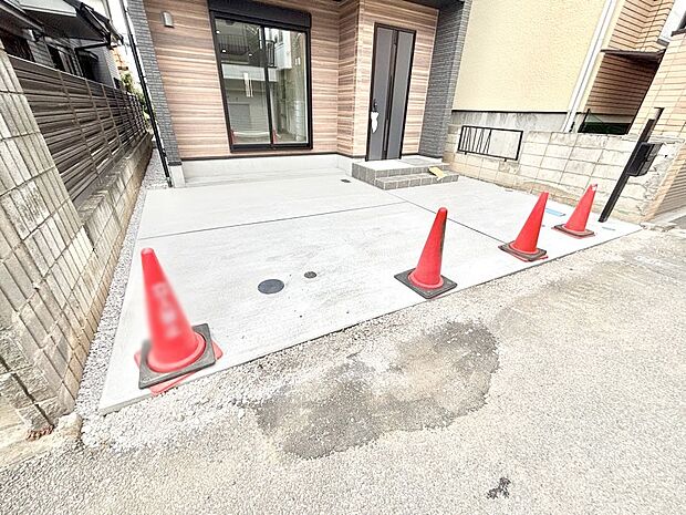 生活に欠かせない駐車スペース。