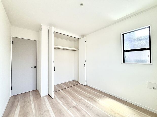 収納が充実しているので居住スペースを広々使えます