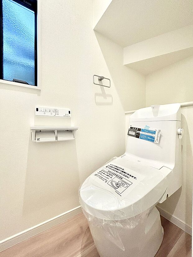 トイレは1階と2階それぞれに配置されていてとても便利です。 