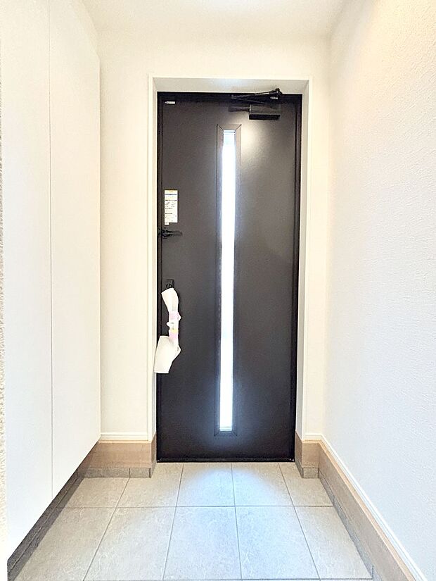家族の帰宅やお客様をあたたかく迎える玄関  