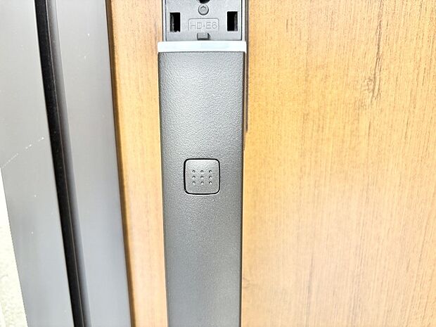 ラクラク開錠!スマートコントロールキー。