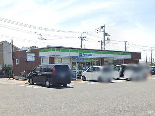 コンビニ 800m ファミリーマート 野田堤根店