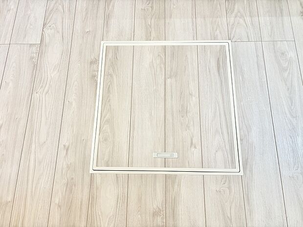 床下収納付き!日用品・非常用品の収納にも大活躍。