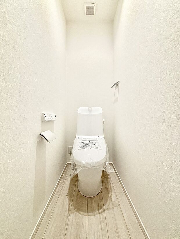 トイレは安心の2箇所!朝のバタバタも一安心です。