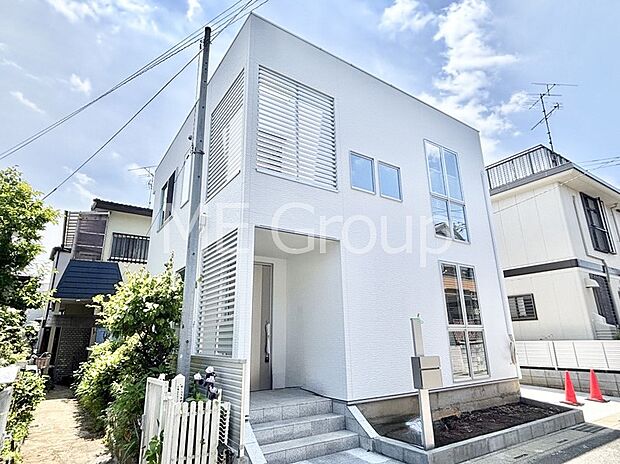 たっぷりの陽光と心地よい風が舞い込む住まい
