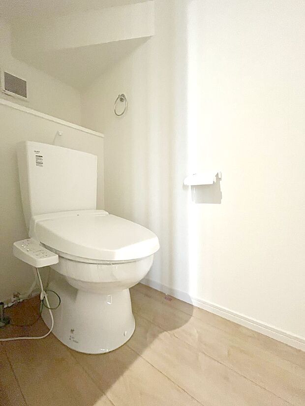 トイレは1階と2階それぞれに配置されていてとても便利です。