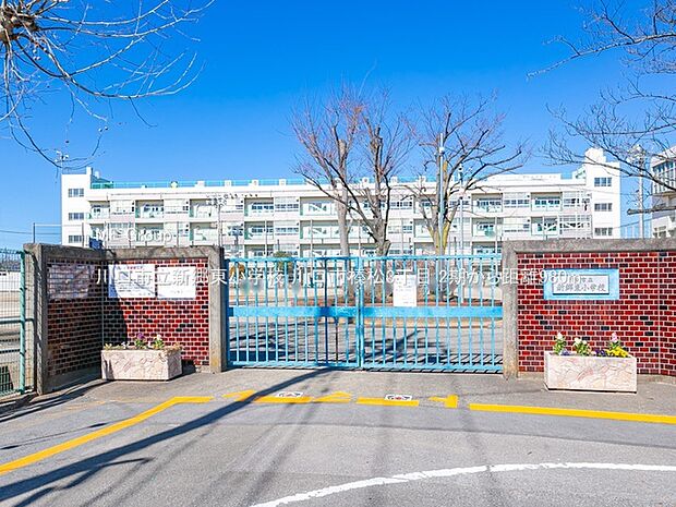 小学校 980m 川口市立新郷東小学校