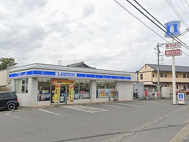 コンビニ 1269m ローソン岩槻笹久保店