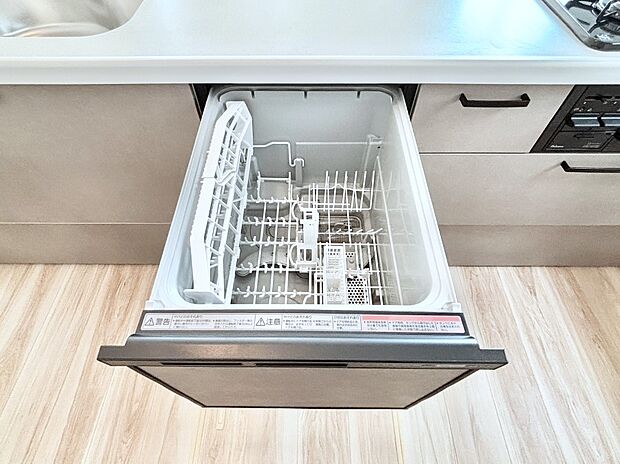 面倒なお片づけは食洗機にお任せ!家事の負担が減って、時間にも気持ちにもゆとりができます。