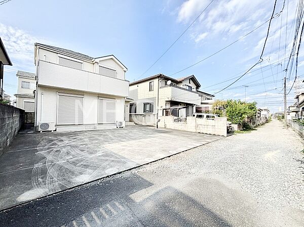 たっぷりの陽光と心地よい風が舞い込む住まい