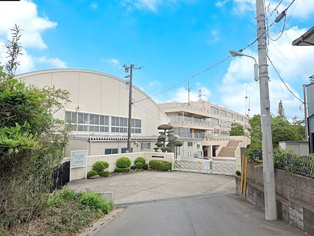 中学校 910m さいたま市立七里中学校
