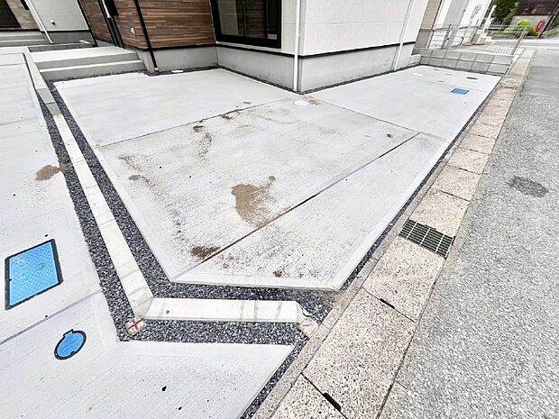 生活に欠かせない駐車スペース。