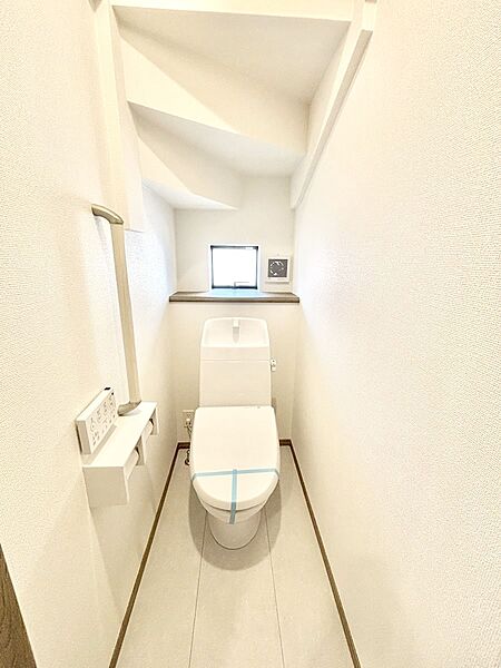 トイレは1階と2階それぞれに配置されていてとても便利です。