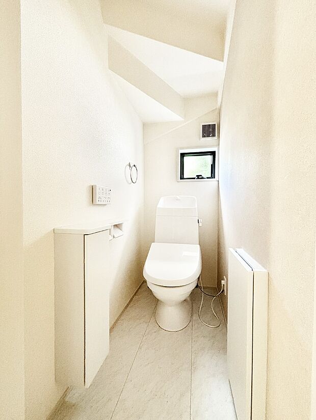 トイレは安心の2箇所!朝のバタバタも一安心です。