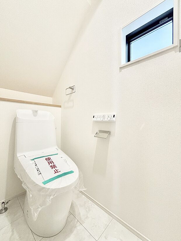 トイレは安心の2箇所!朝のバタバタも一安心です。