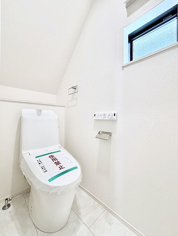 トイレは1階と2階それぞれに配置されていてとても便利です。