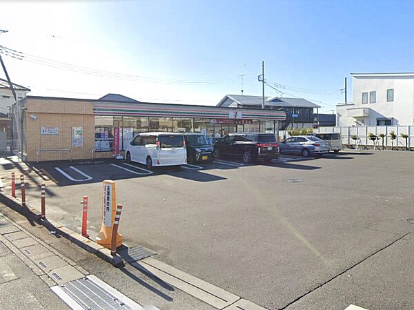 コンビニ 600m セブン-イレブン さいたま西遊馬店