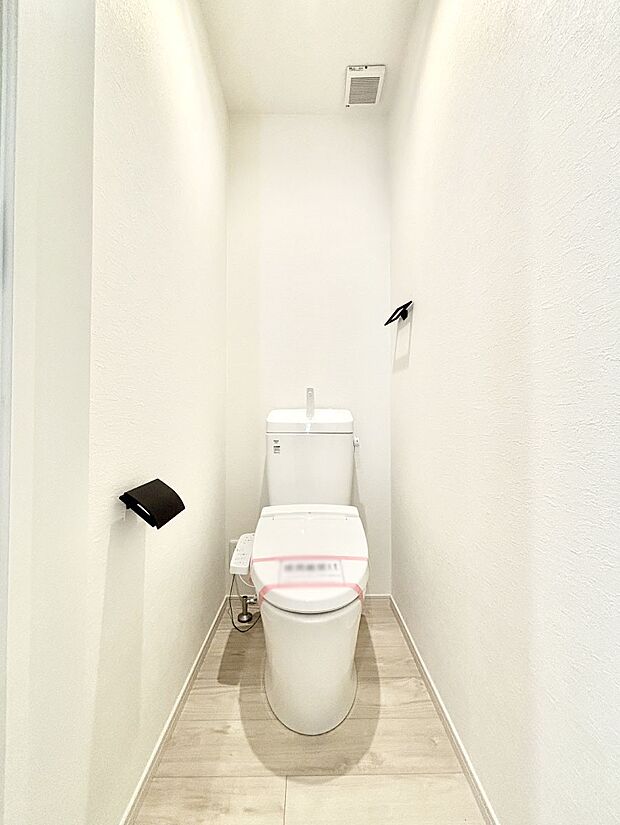 トイレは1階と2階それぞれに配置されていてとても便利です。 