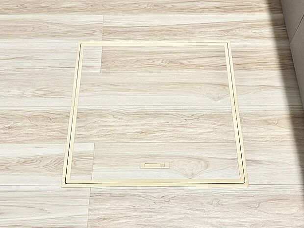 床下収納付き!日用品・非常用品の収納にも大活躍。