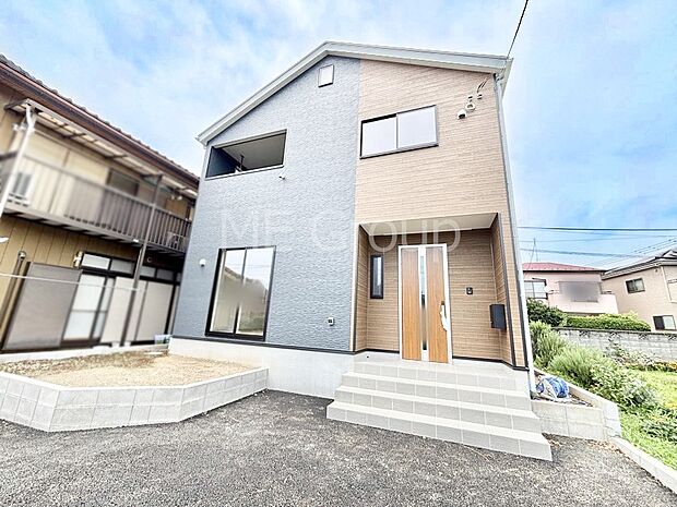 たっぷりの陽光と心地よい風が舞い込む住まい