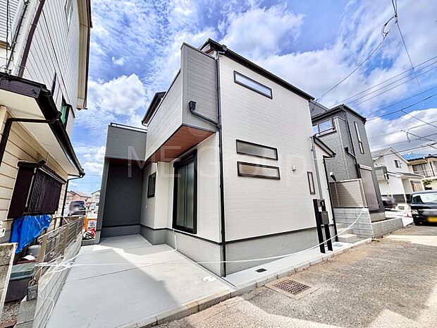 暮らしやすさと居心地の良さにこだわったシンプルで飽きのこないデザイン !