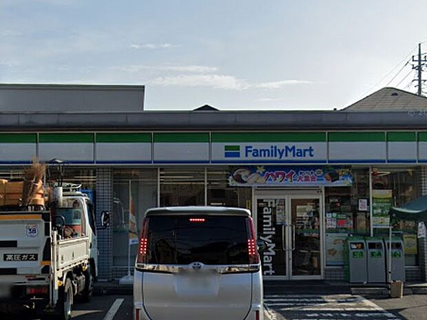 コンビニ 200m ファミリーマート-越谷宮本町店