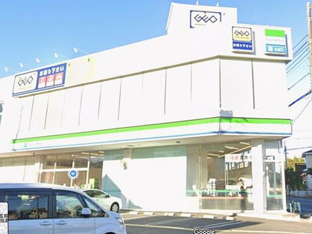 コンビニ 500m ファミリーマート大宮指扇店