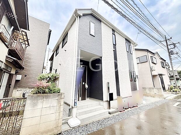 たっぷりの陽光と心地よい風が舞い込む住まい