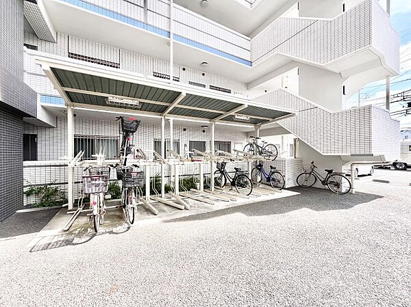 自転車置き場（空き状況は都度ご確認ください）