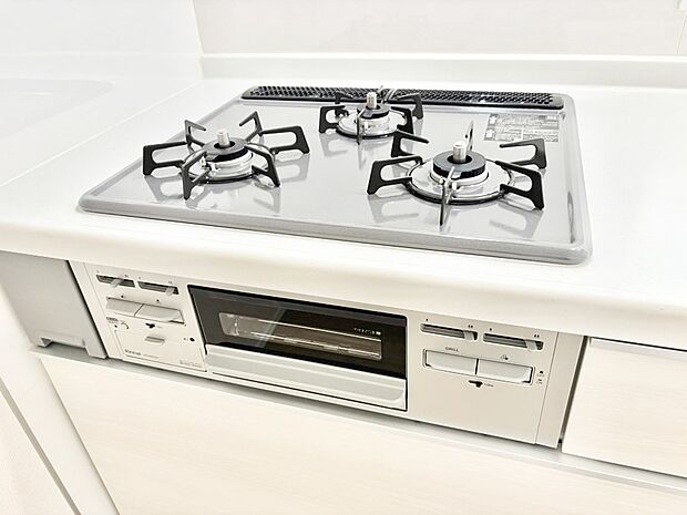 三口ガスコンロでお料理が一気にはかどりそう  