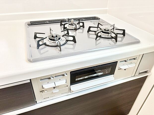 三口ガスコンロでお料理が一気にはかどりそう